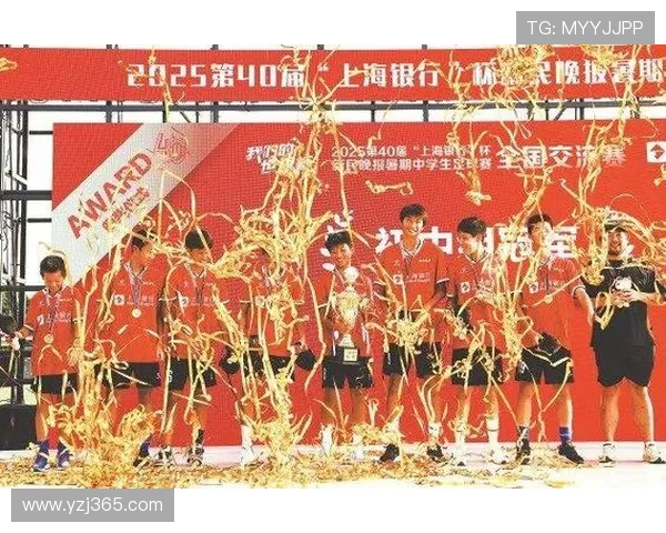 南沙南英湾区青年足球队激发年轻足球梦想助力区域体育发展