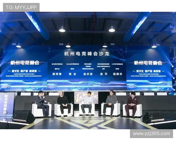 《全球电竞赛事迎来新变革 各大平台争夺市场份额与玩家关注》 《全球电竞赛事迎来新变革 各大平台争夺市场份额与玩家关注》