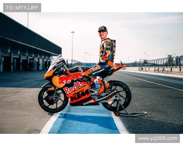 摩托车大奖赛2025赛季：新星崛起，顶级车队阵容变动引热议